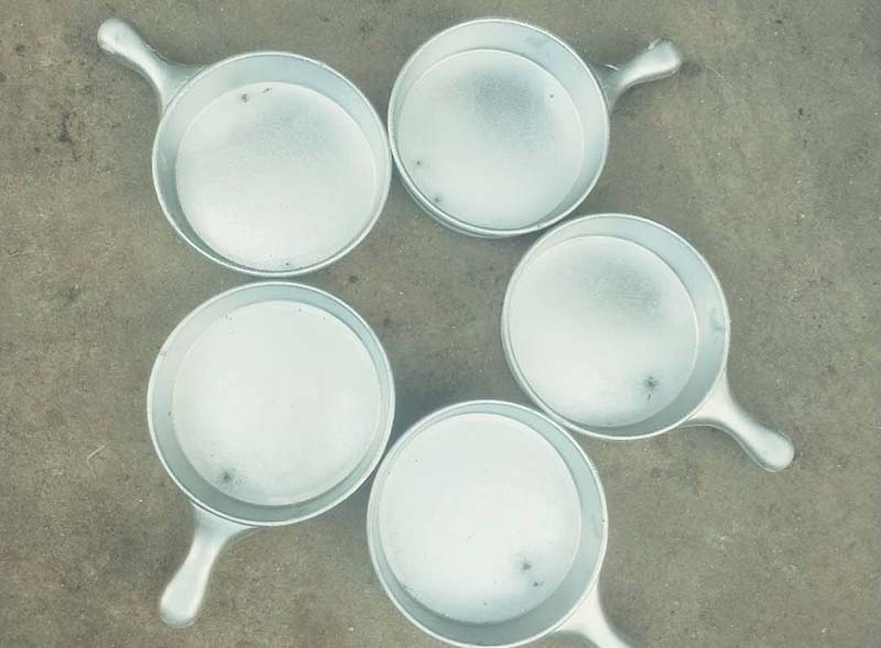 北京铝制小奶锅平底锅